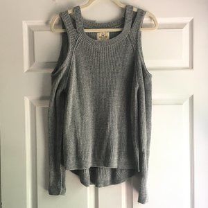 Hollister Cold-Shoulder Sweater l Grey